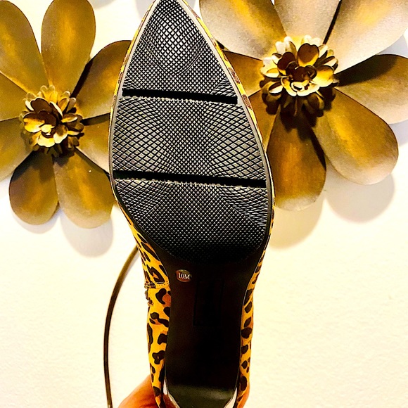 Leopard booties 👢👢🐆🐆 - Picture 3 of 4